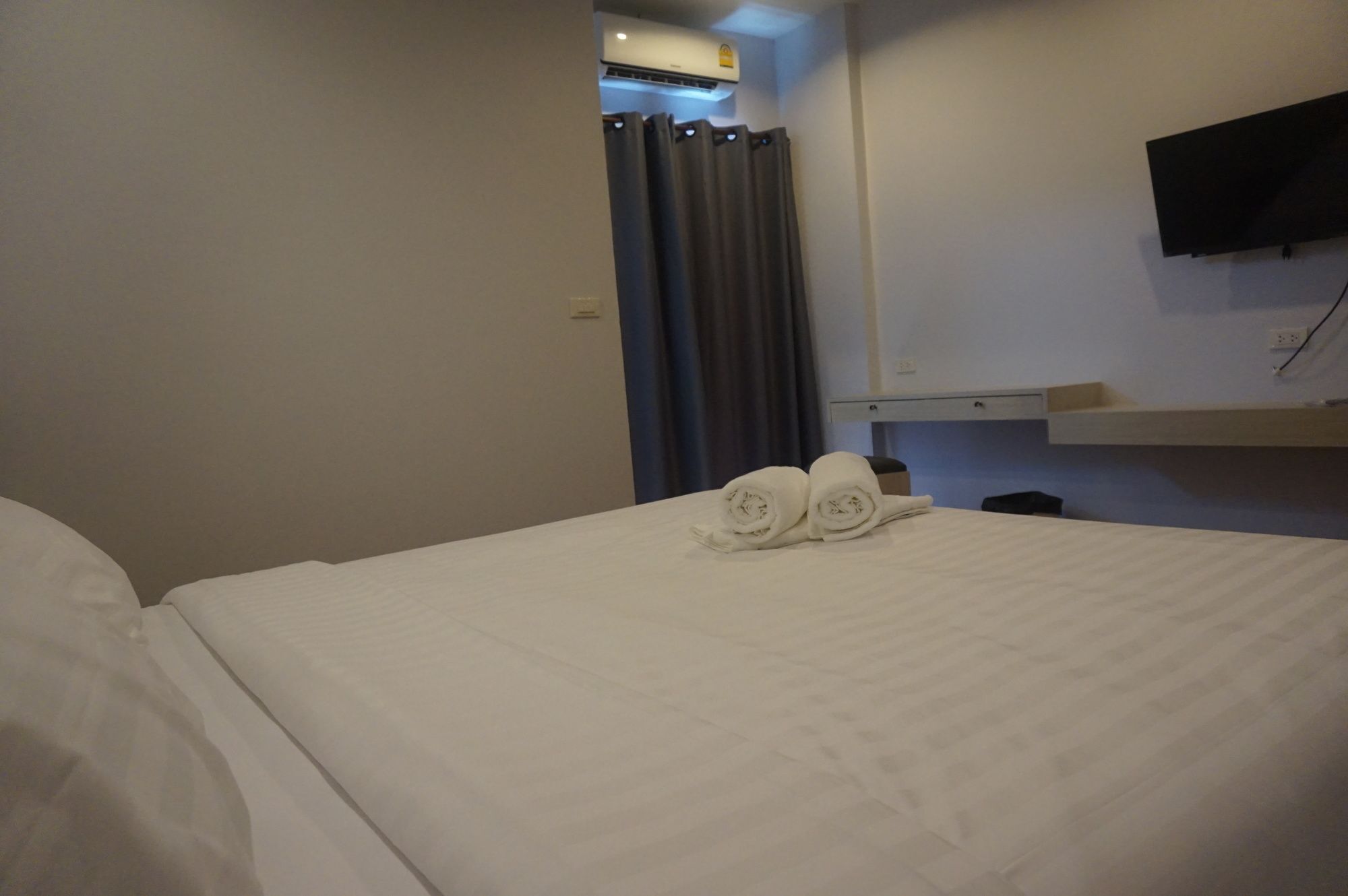 Lin House Hotel Thalang Kültér fotó